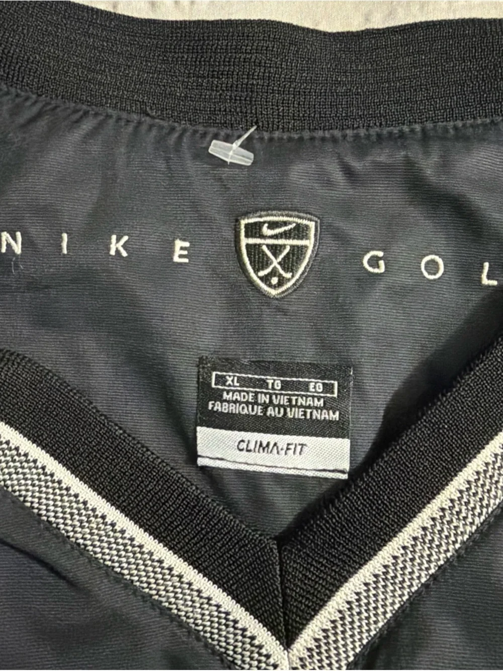Nike Golf Black V Neck Size XL Windbreaker Jacket Pullover Large Rain Jacket